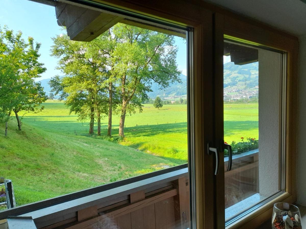 Ferienwohnung Rose Hart im Zillertal Exterior foto